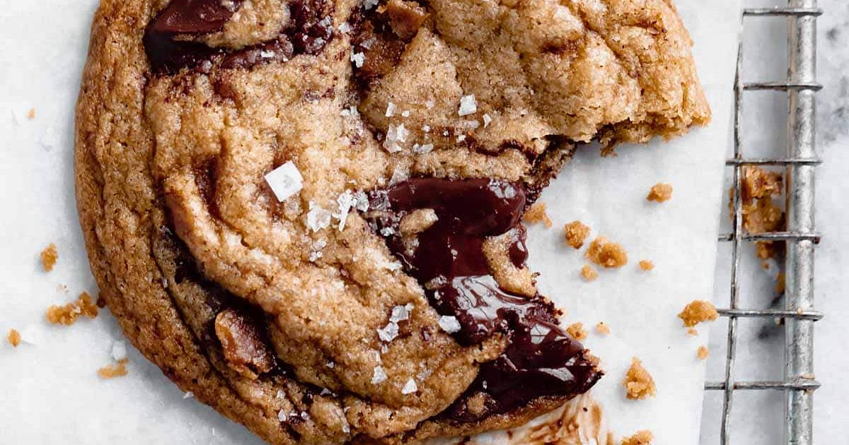 Brown Butter Toffee Chocolate Chip Cookies Recipe | Samsung Food App