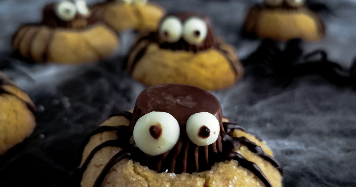 Halloween Peanut Butter Spider Cookies Recipe | Samsung Food App