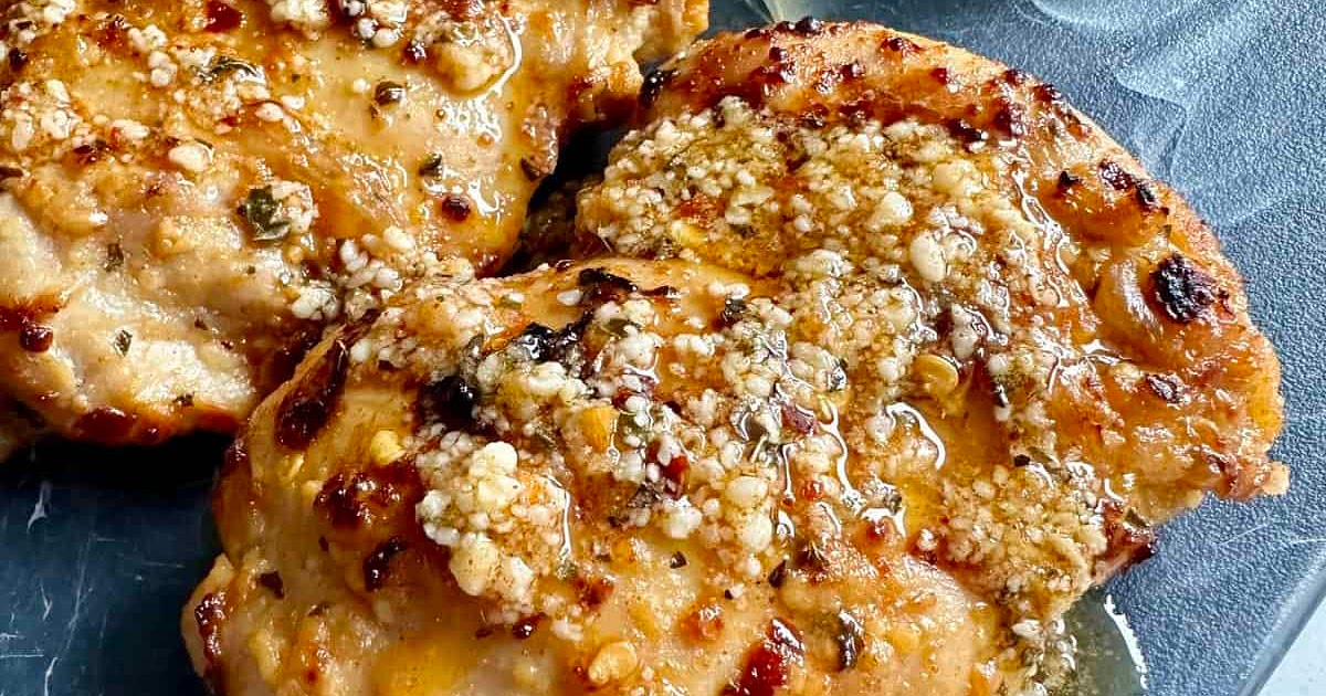Easy Lemon Garlic Parmesan Chicken Recipe | Samsung Food App