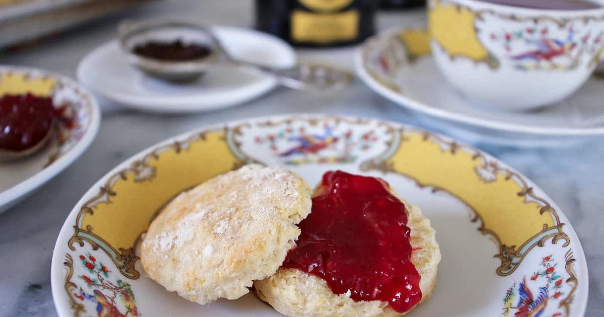 The Ritz of London’s Afternoon Tea Scones Recipe | Samsung Food App