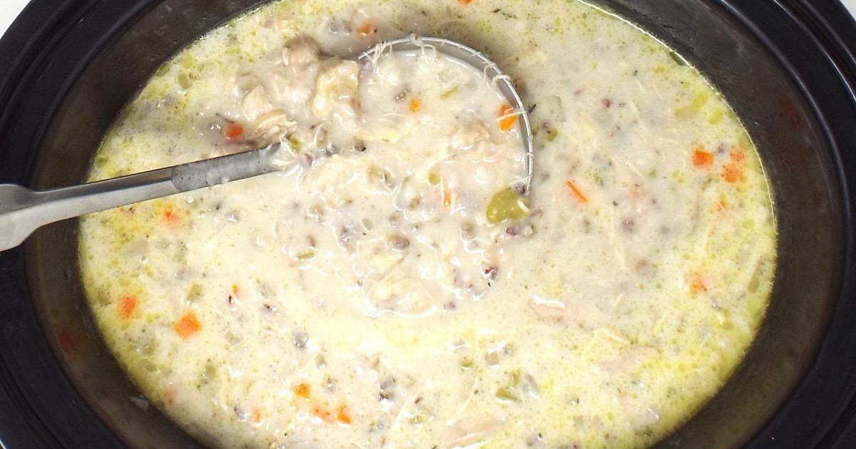 Slow Cooker Chicken and Wild Rice Soup Recipe | Samsung Food App