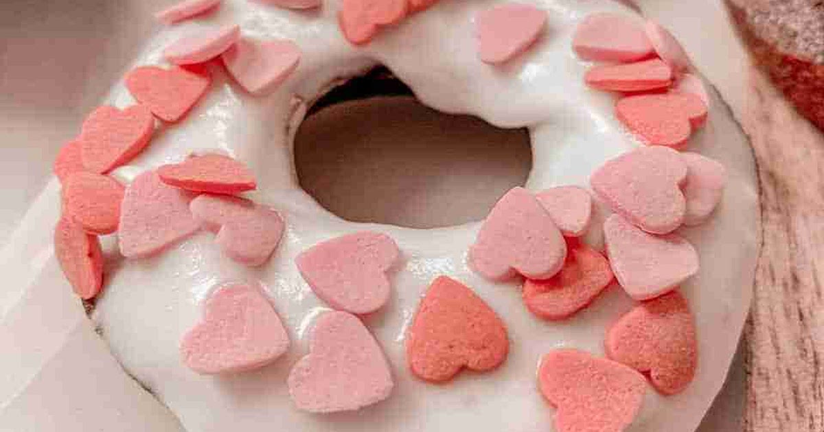 Healthy Red Velvet Baked Donut Recipe | Samsung Food App