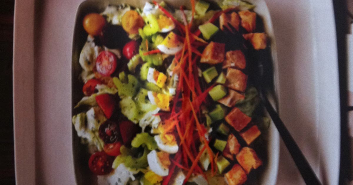 Hot & Spicy Cobb Salad Recipe | Samsung Food App