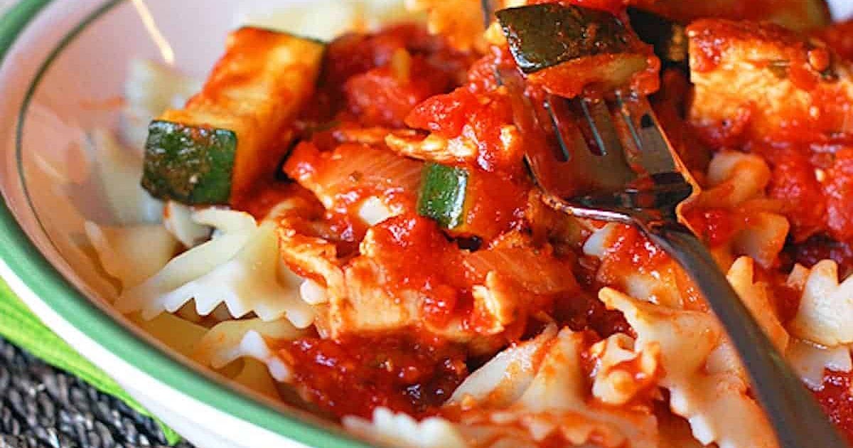 Chicken Zucchini Pasta Recipe | Samsung Food App