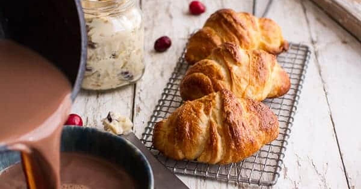 Easy Extra Flaky Homemade Crescent Rolls Recipe | Samsung Food App