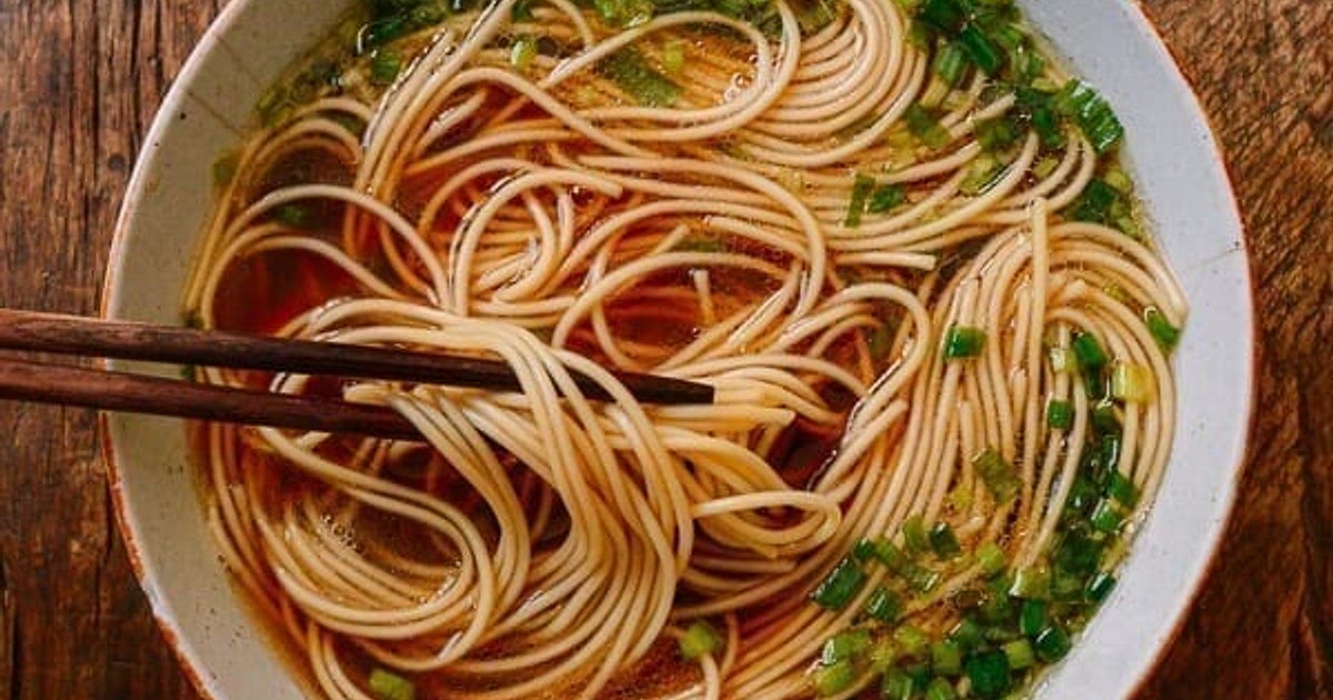 Yang Chun Noodle Soup (Yang Chun Mian) Recipe | Samsung Food App