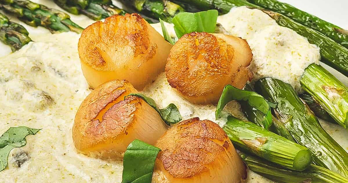 Scallops with Pesto Cream Sauce Recipe | Samsung Food App