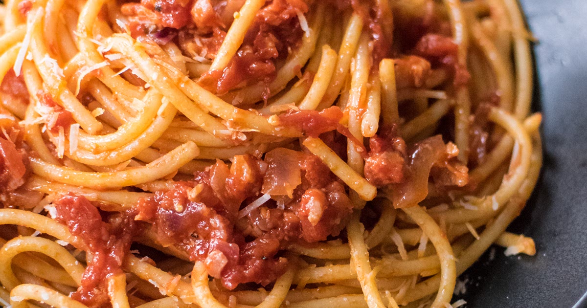 Bucatini all’Amatriciana Recipe | Samsung Food App