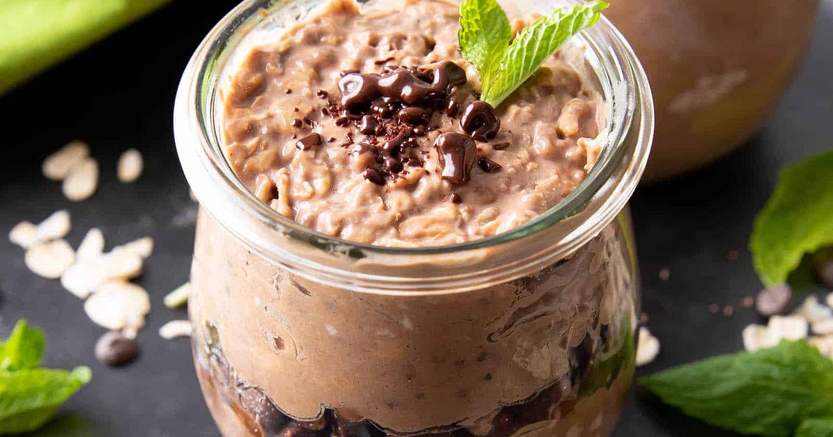 Mint Chocolate Chip Overnight Oats Recipe | Samsung Food App