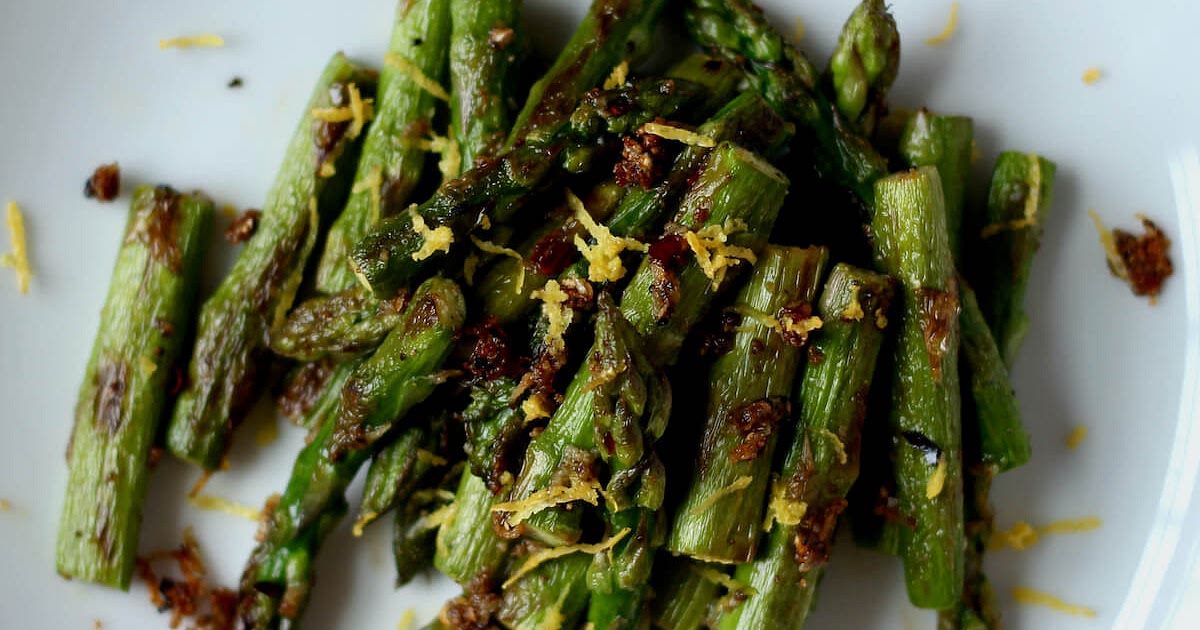 Cast Iron Asparagus Recipe | Samsung Food App