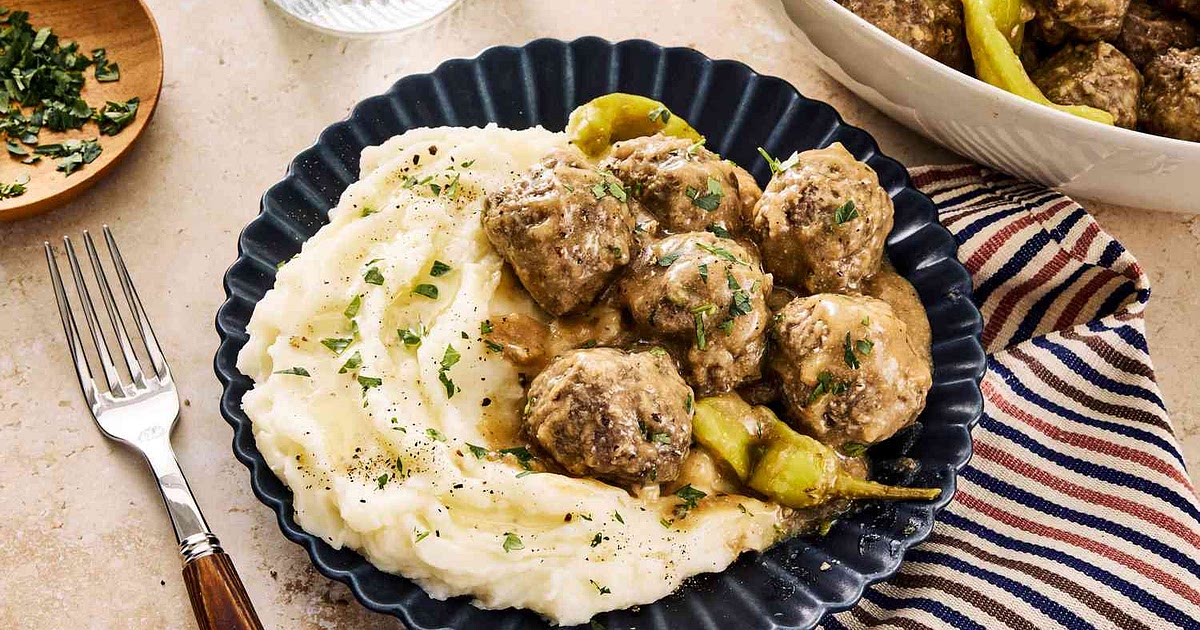 Slow-Cooker Mississippi Meatballs Recipe | Samsung Food App
