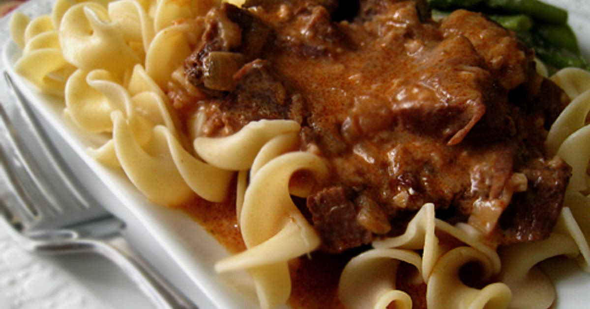 Easy Hungarian Goulash Recipe | Samsung Food App