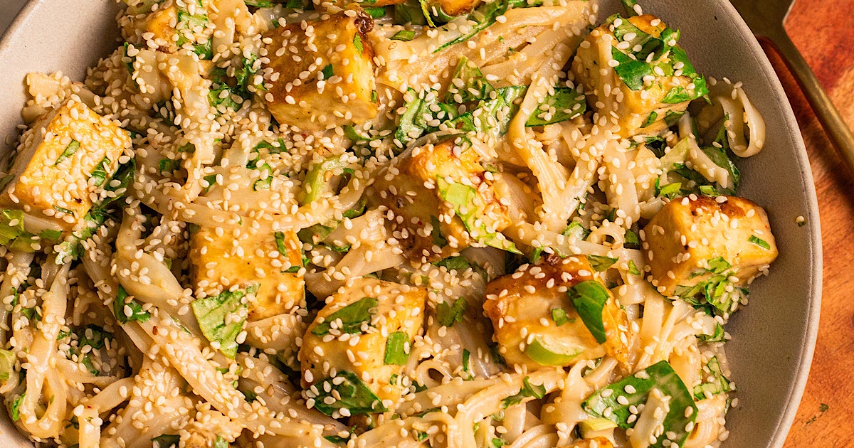 Vegan Tahini Peanut Noodles with Tofu Recipe | Samsung Food App