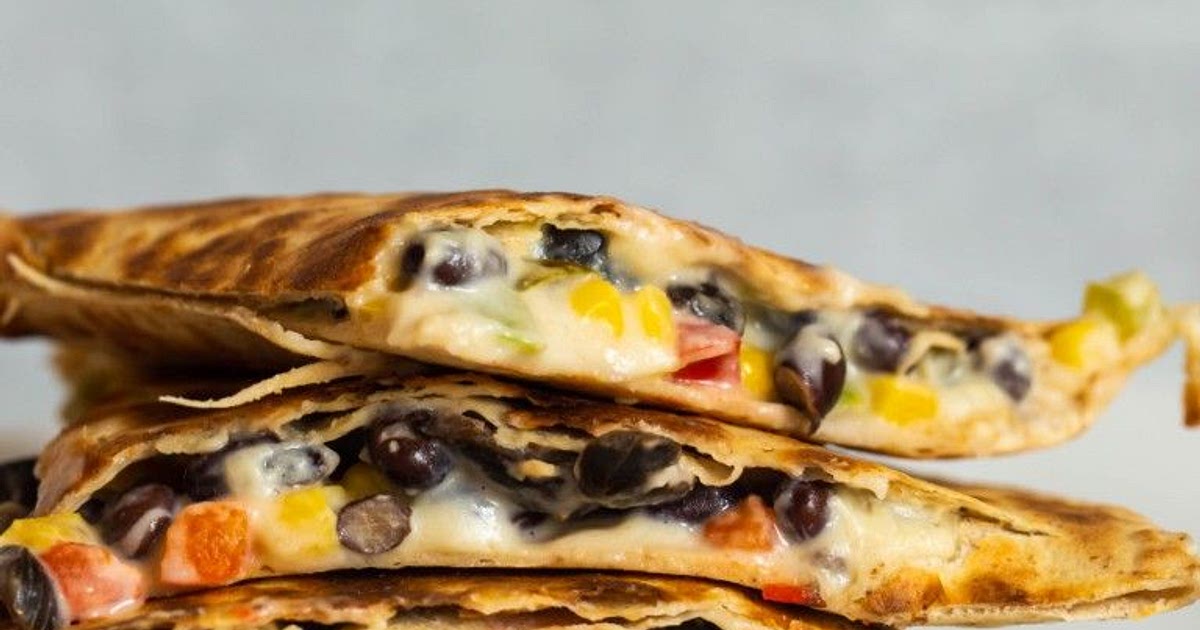 Cheesy Vegan Quesadillas (Oil-free!) Recipe | Samsung Food App