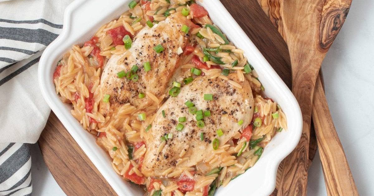 Spinach and Tomato Orzo Chicken Skillet Recipe | Samsung Food App