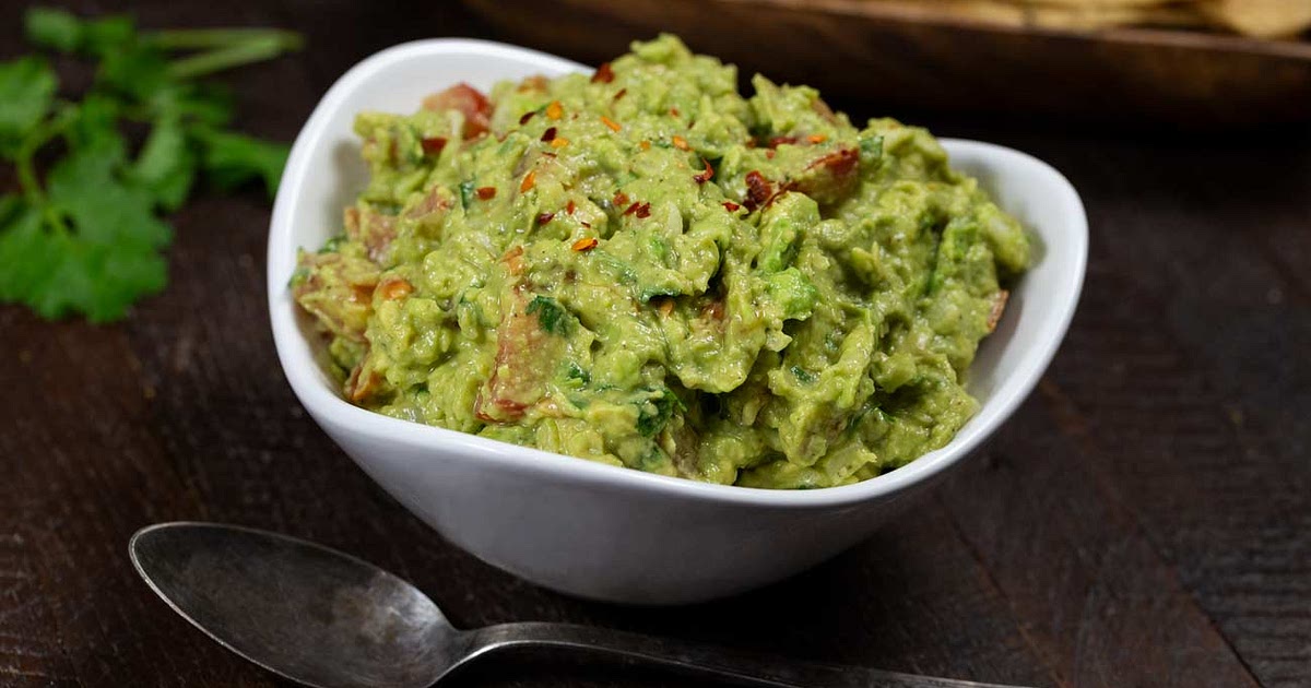 Classic Guacamole (+ pro tip so it lasts longer) Recipe | Samsung Food App