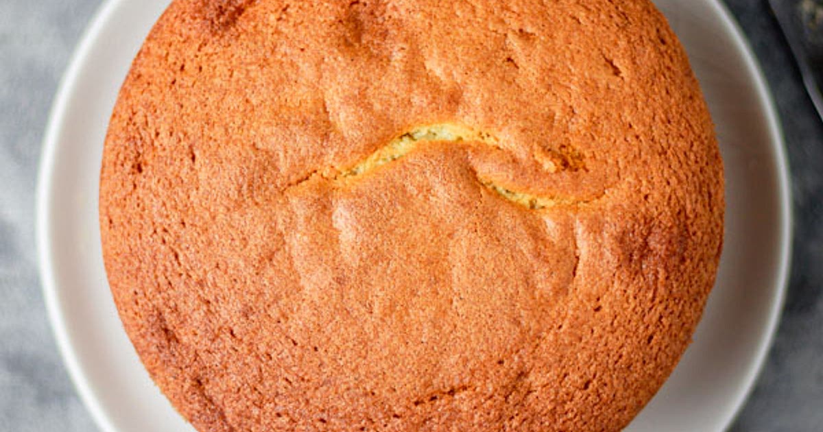 Easy Vanilla Sponge Cake Recipe | Samsung Food App