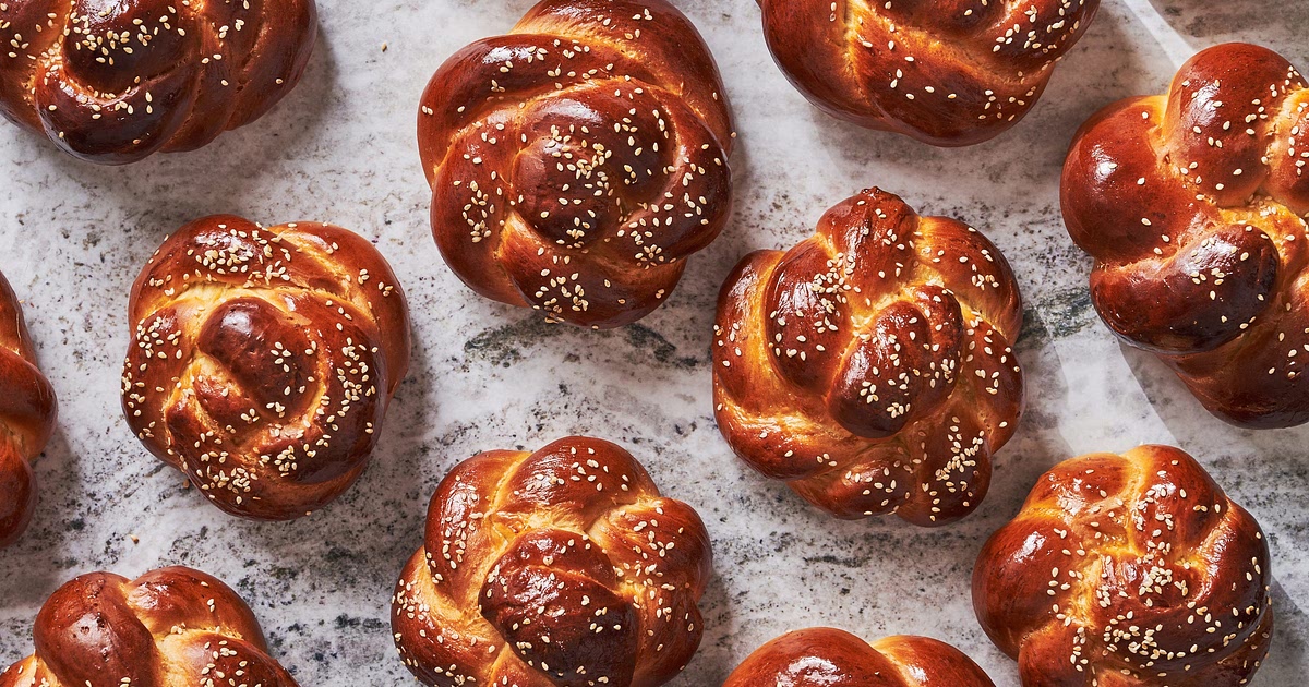 Challah Rolls Recipe | Samsung Food App