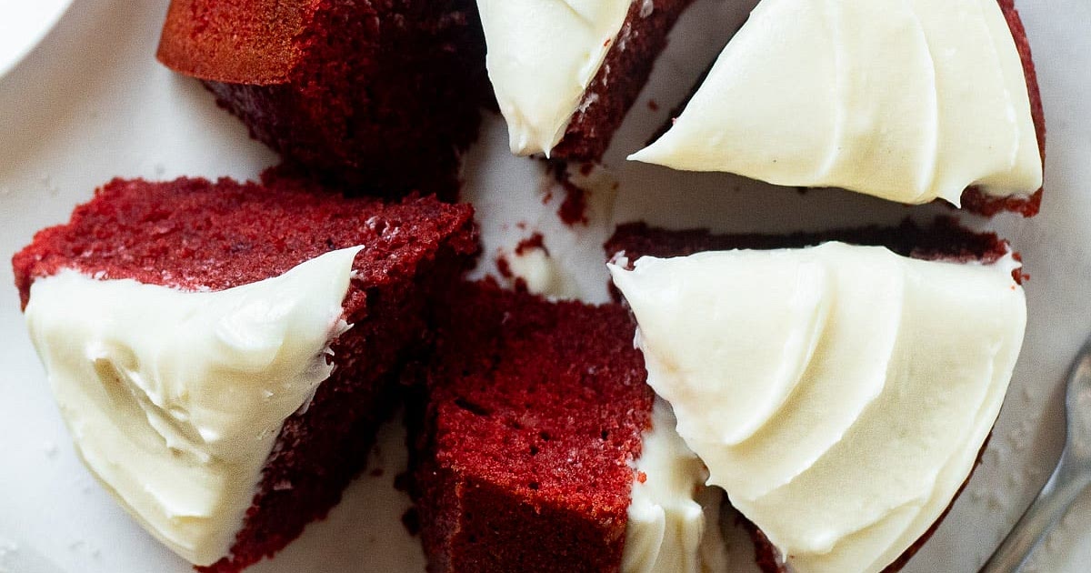 Mini Red Velvet Cake Recipe | Samsung Food App