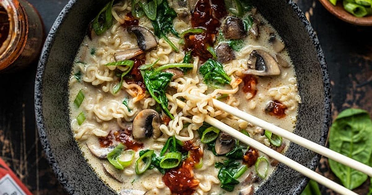 Vegan Creamy Mushroom Ramen Recipe | Samsung Food App