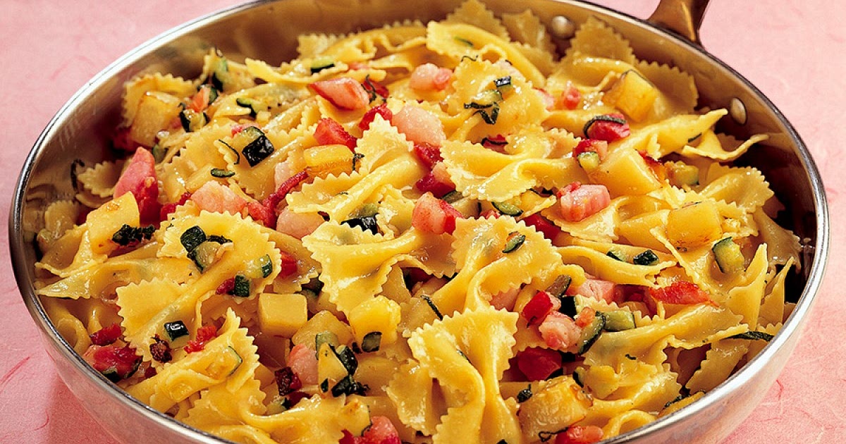 Farfalle With Pancetta and Vegetables Recipe | Samsung Food App