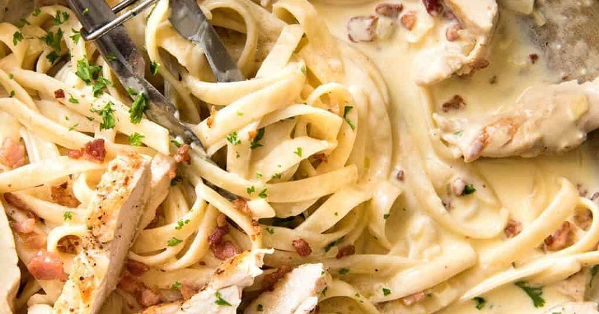 Creamy Chicken and Bacon Pasta Recipe | Samsung Food App