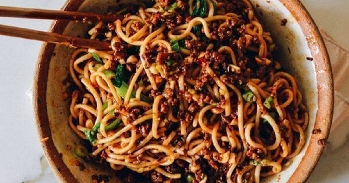 Dan Dan Noodles Recipe | Samsung Food App