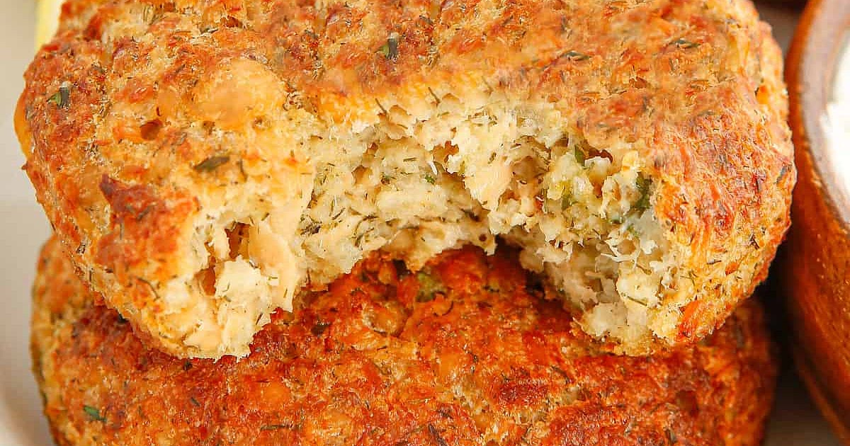 Air Fryer Salmon Patties (+Video) Recipe | Samsung Food App