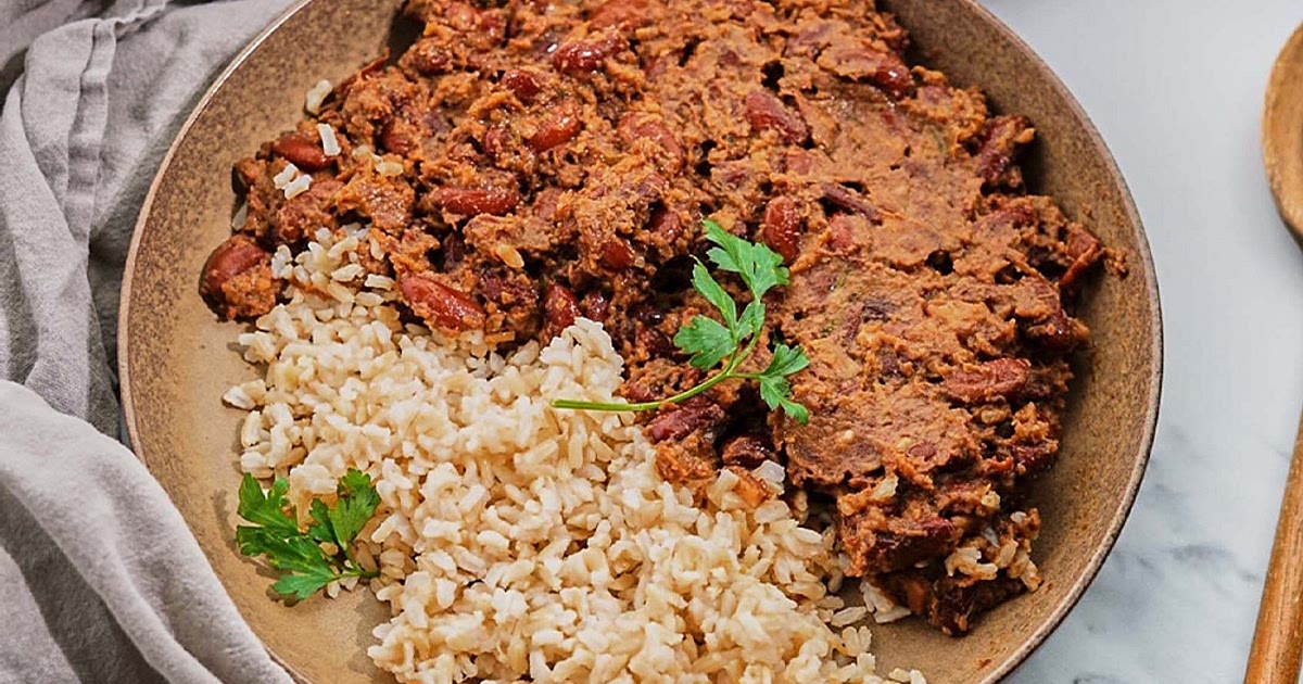 Cajun-Style Vegan Red Beans and Rice Recipe | Samsung Food App