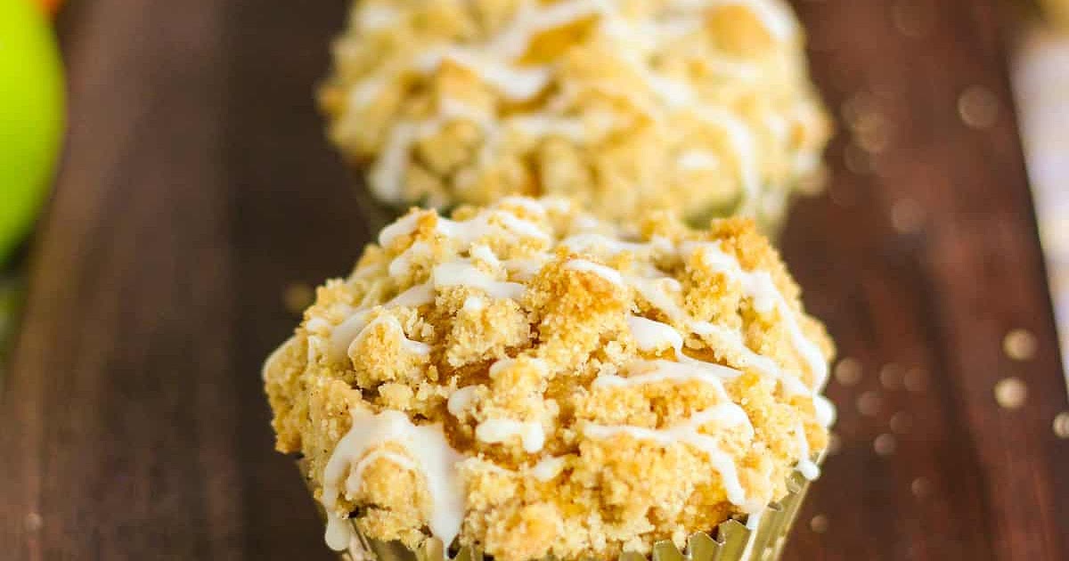 Pumpkin Apple Streusel Muffins with Cream Cheese Filling Recipe | Samsung Food App