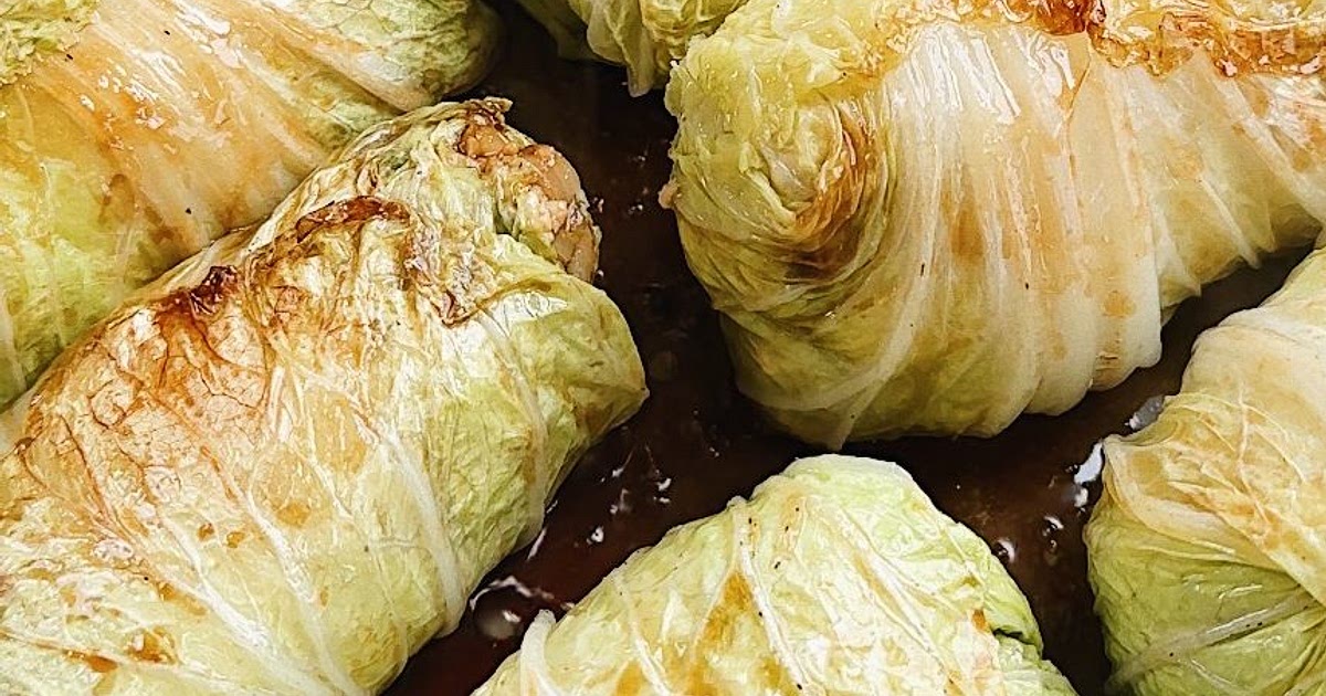 Tofu Stuffed Cabbage Rolls with Dipping Sauce Recipe | Samsung Food App