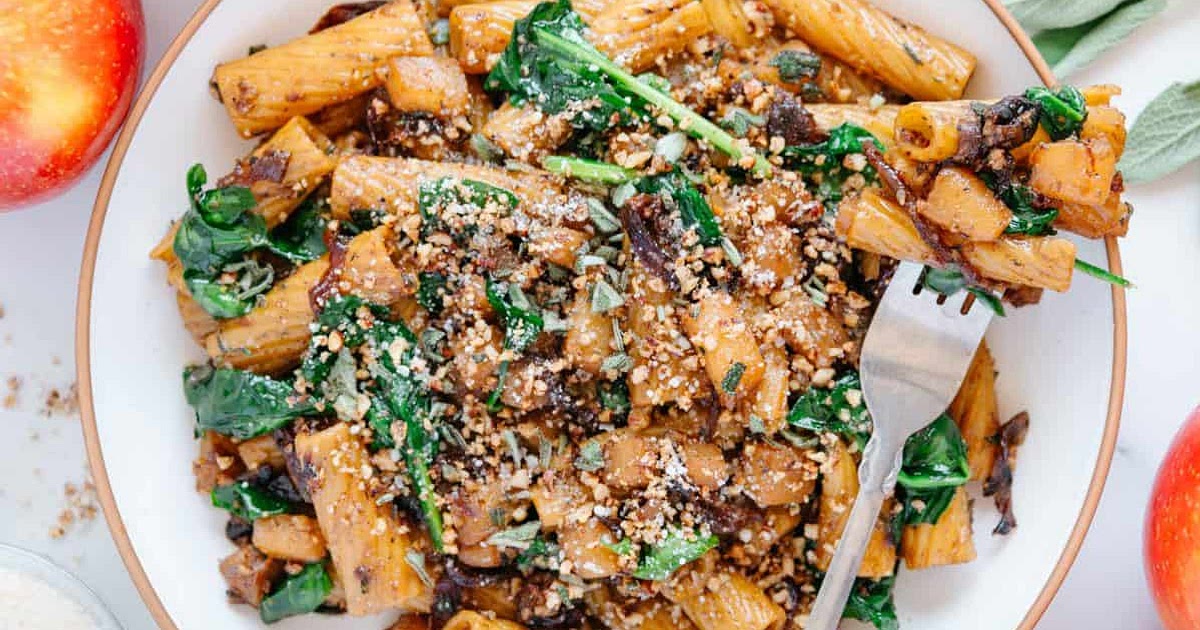 Caramelized Onion Apple Pasta with Sage (vegan + gluten-free) Recipe ...