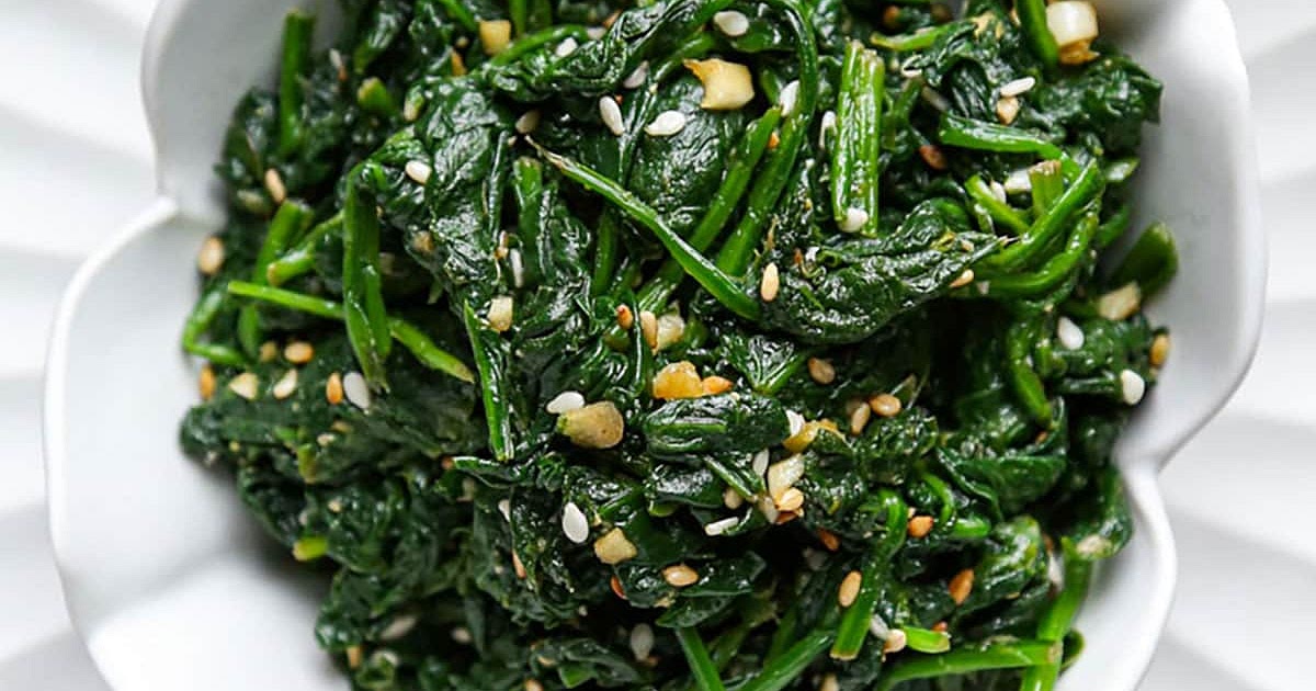 Korean Spinach Side Dish (Sigeumchi Namul) Recipe | Samsung Food App