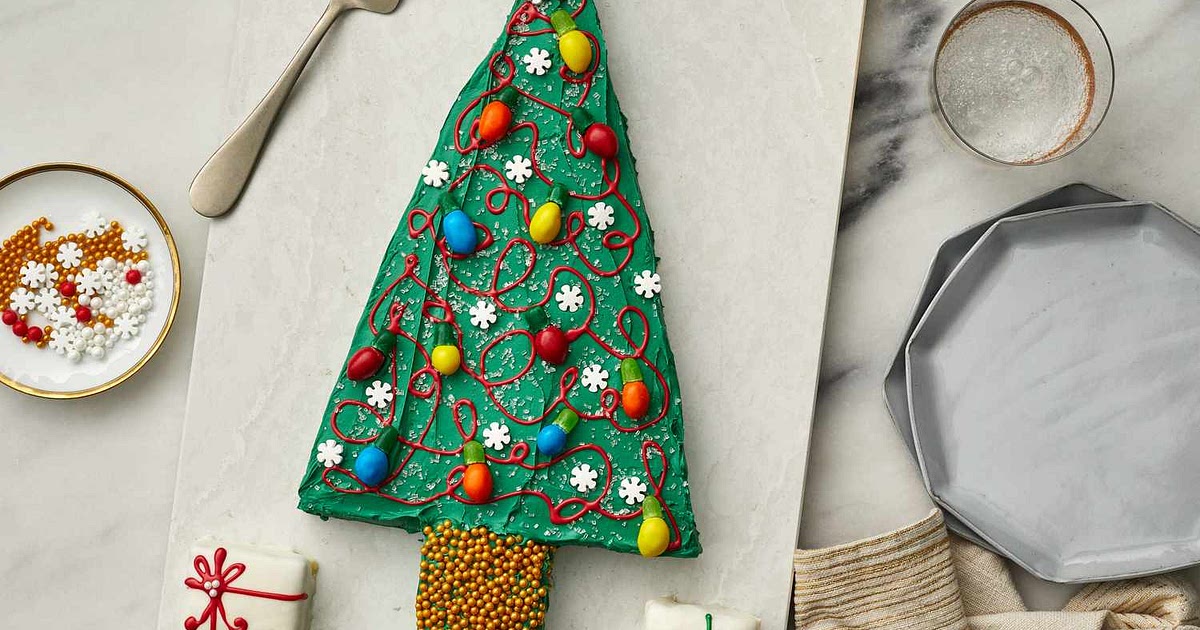 Christmas Tree Cake Recipe | Samsung Food App