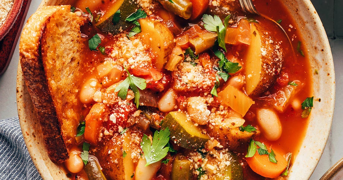 Veggie-Packed White Bean Minestrone Recipe | Samsung Food App