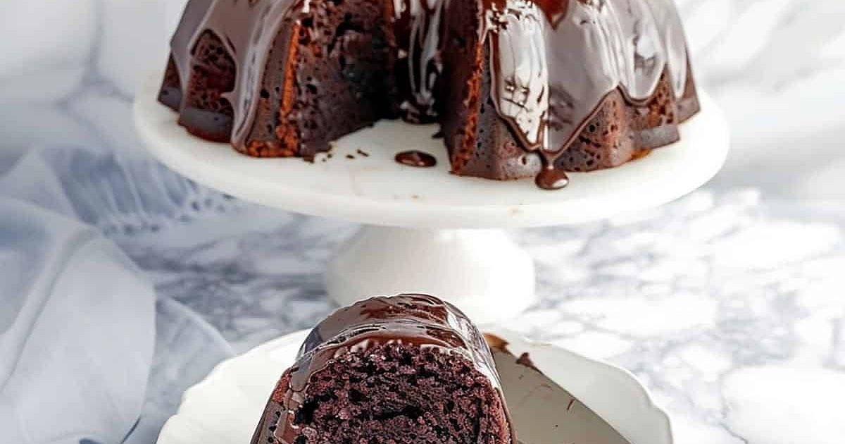 Vegan Chocolate Bundt Cake Recipe | Samsung Food App