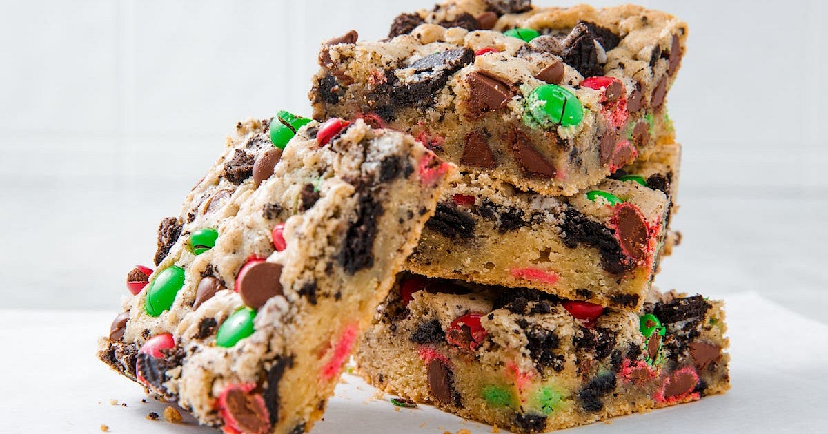 Christmas Blondies Recipe | Samsung Food App