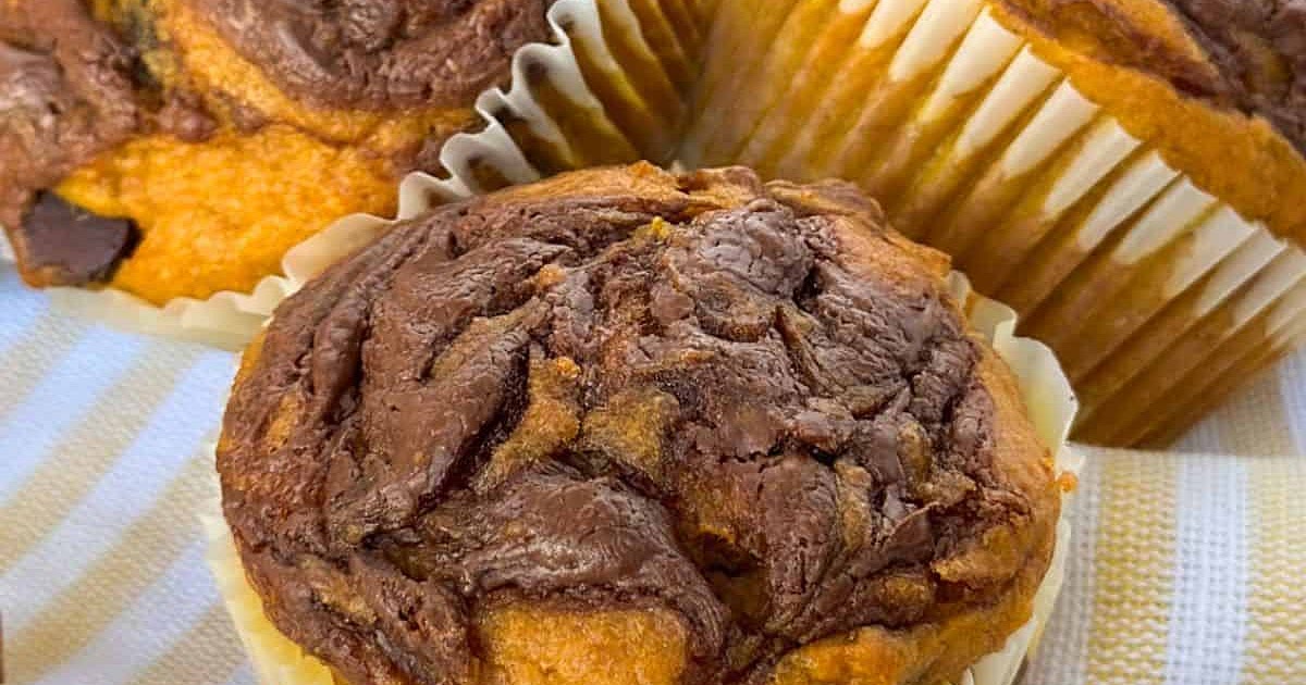 Pumpkin Nutella Chocolate Chip Muffins Recipe | Samsung Food App