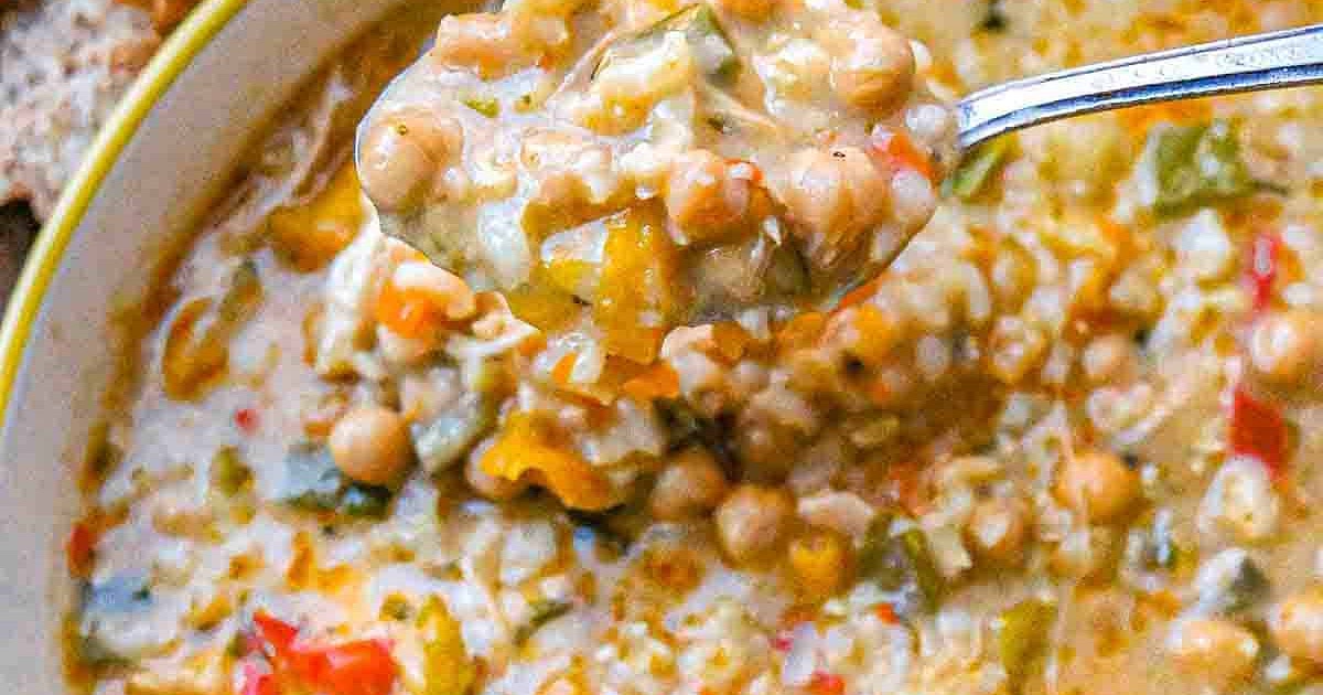Hearty Chicken and Chickpea Soup (Instant Pot friendly) Recipe | Samsung Food App