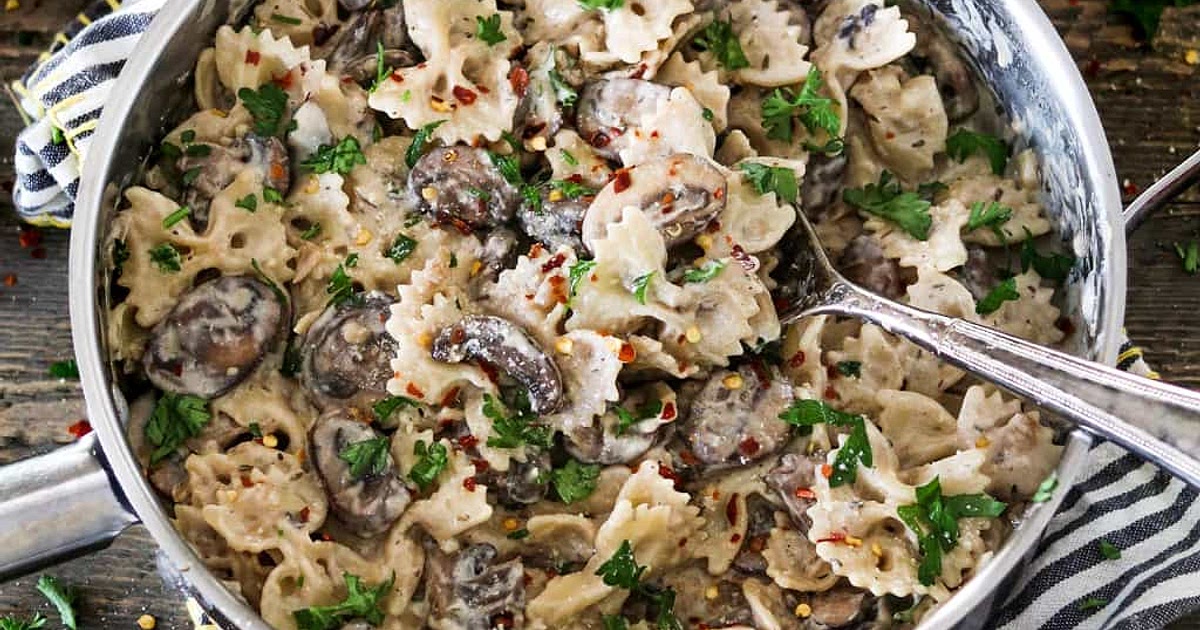 Mushroom Stroganoff Recipe | Samsung Food App
