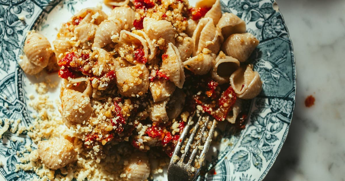 Vegan sundried tomato pesto Recipe | Samsung Food App