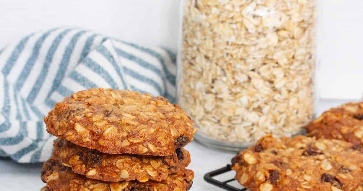 Vegan Oatmeal Raisin Cookies Recipe | Samsung Food App