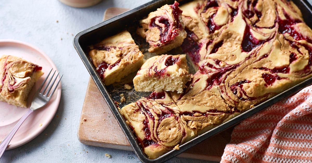 Peanut butter and jelly traybake Recipe | Samsung Food App