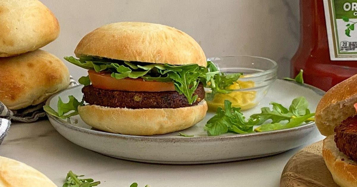 Homemade Hamburger Buns Recipe | Samsung Food App