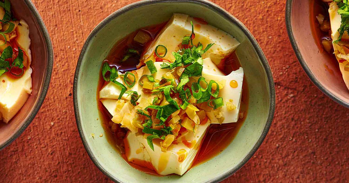 Silken Tofu with Soy Sauce and Chili Oil Recipe | Samsung Food App