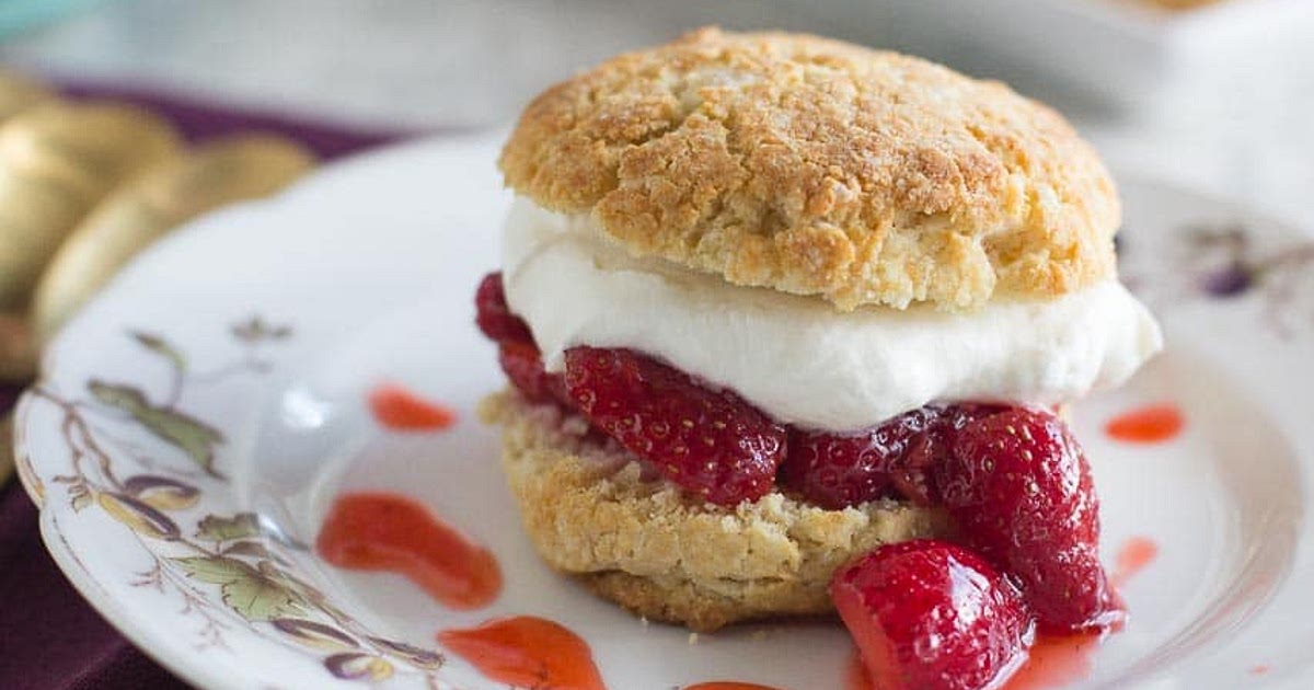 Strawberry Shortcakes with Buttermilk Biscuits Recipe | Samsung Food App