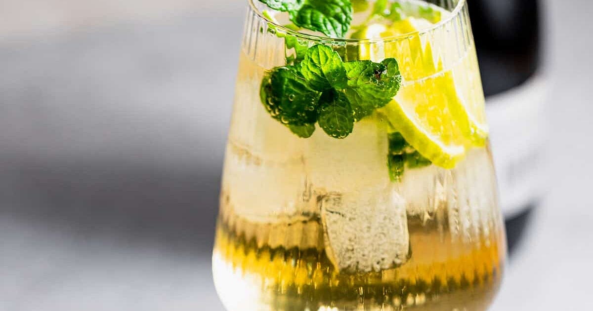 Hugo Spritz (St-Germain Spritz) Recipe | Samsung Food App