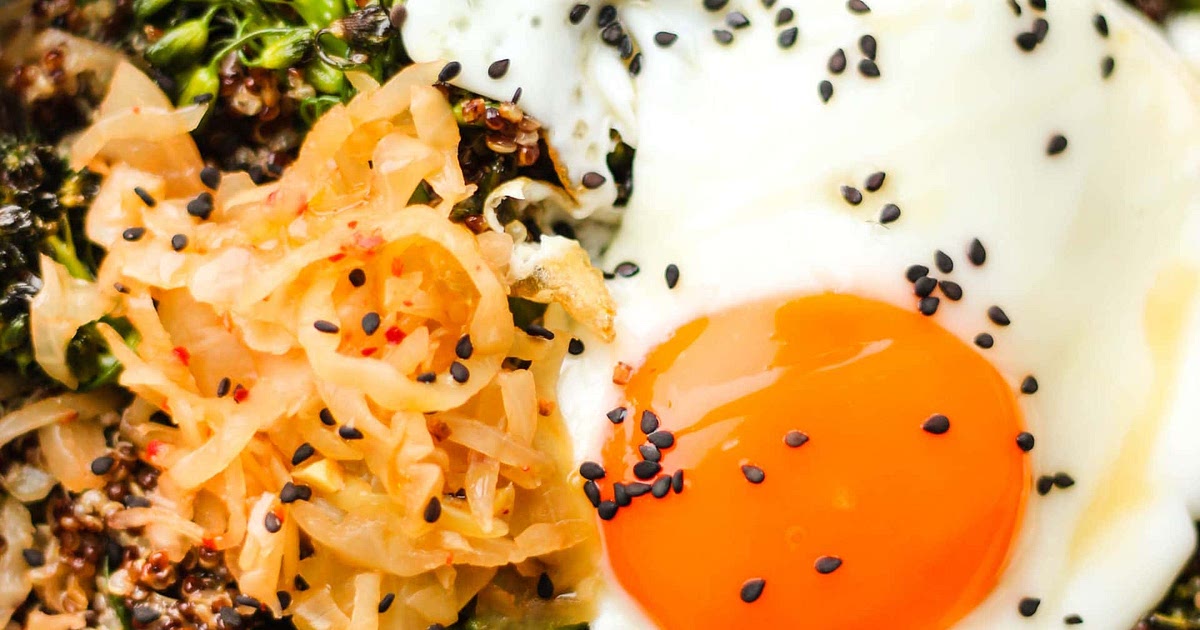 Easy Probiotic-Rich Kimchi Quinoa Bowl (Vegan Option) Recipe | Samsung Food App