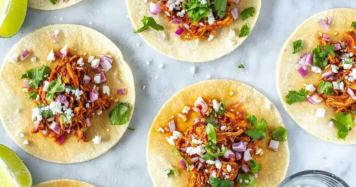 Instant Pot Chicken Tinga Recipe | Samsung Food App