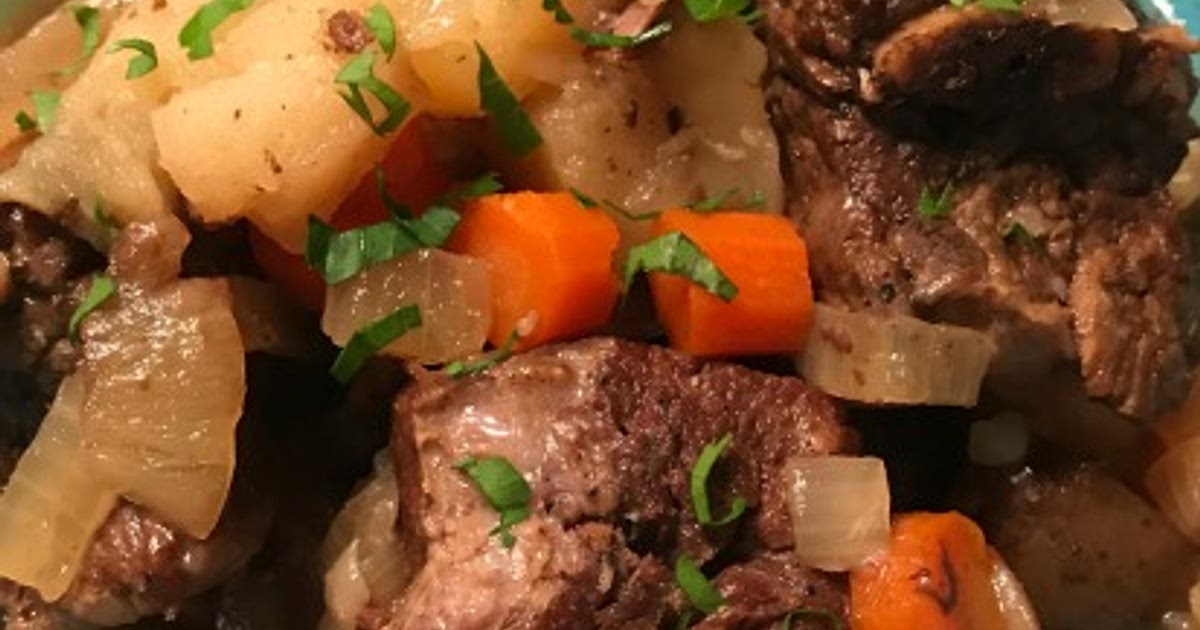 Beef Short Ribs with Vegetables Recipe | Samsung Food App